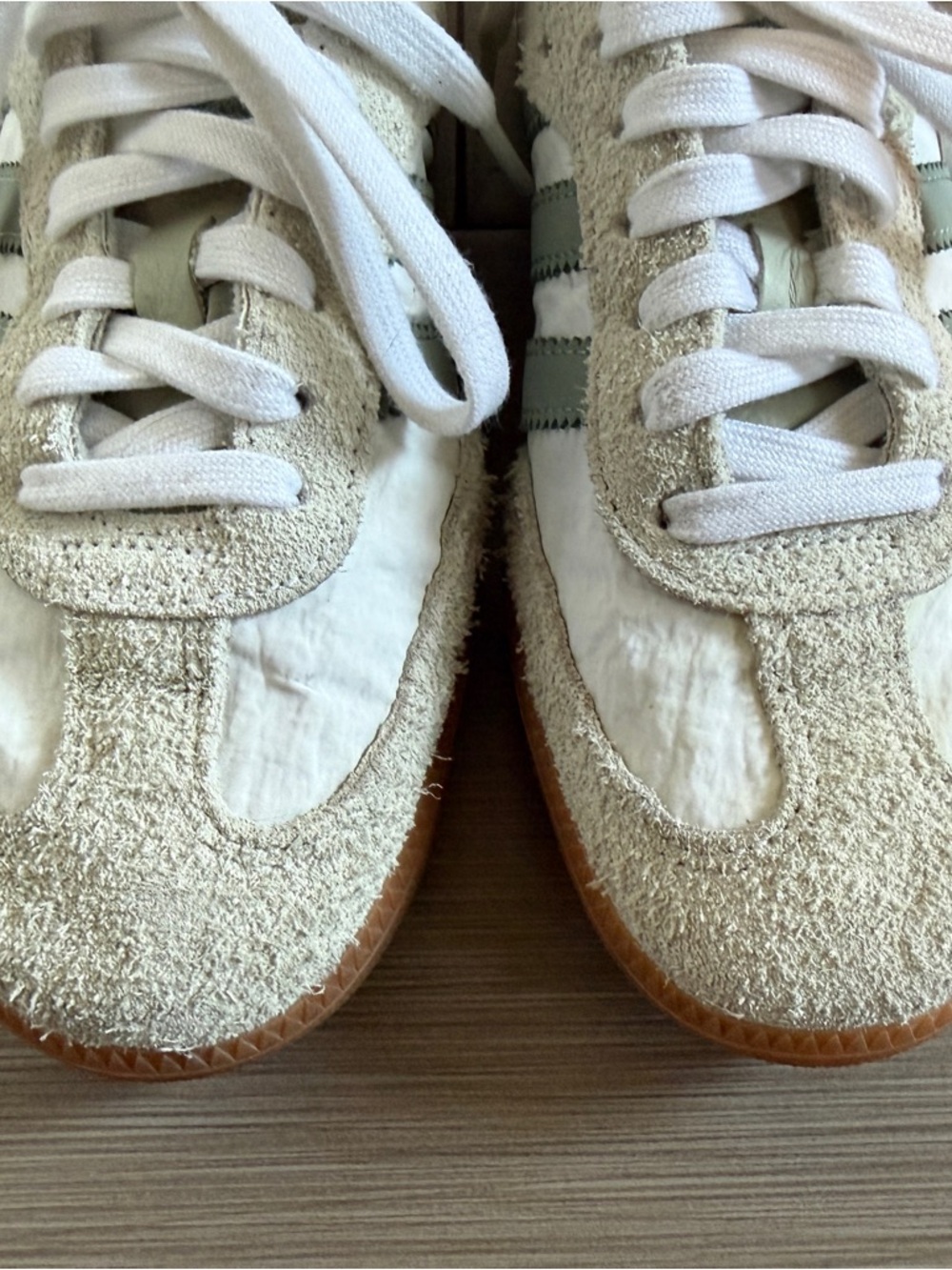 Adidas Samba OG Cloud White/Silver Green/Gum - Picture 3 of 8
